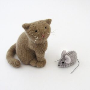 cat and mouse sewing kit brown